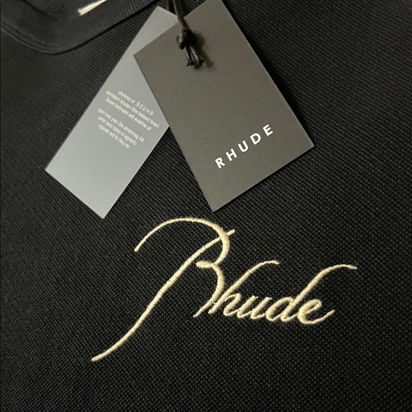 Rhude Black & Off-White Piqué Raglan T-Shirt - Picture 5 of 13